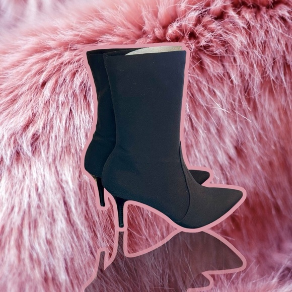 NWT Stuart Weitzman Black Micro Axiom Stretch Knit Ankle
Booties Size 11.5 - Picture 11 of 16